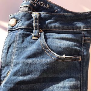 American Eagle Super stretch skinny jeans 👖